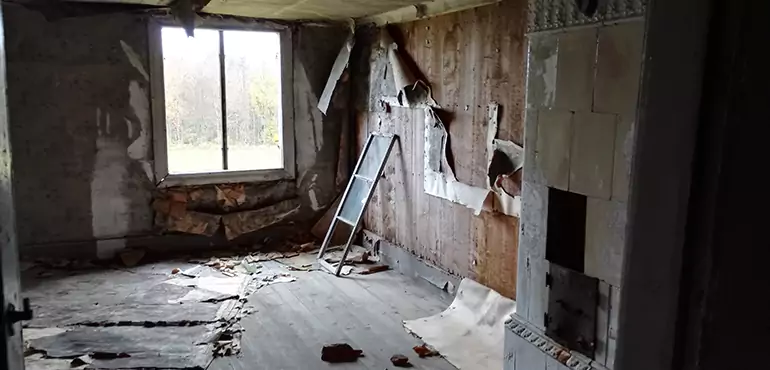 Why Selling a Distressed House Through Traditional Methods Fails in McKinney